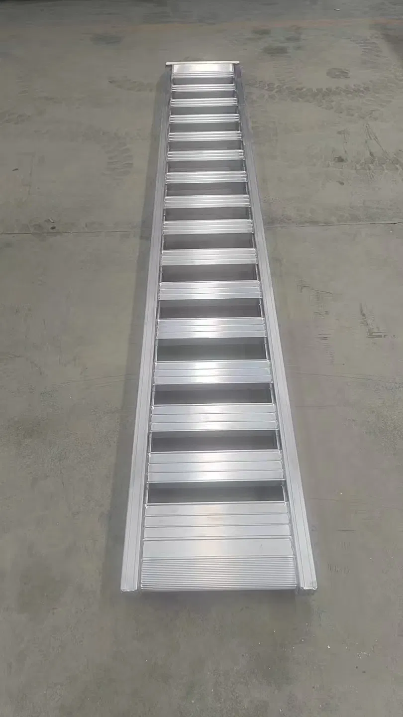 3 Ton 2.5 Meter Rubber Track Machine Aluminum Loading Ramp