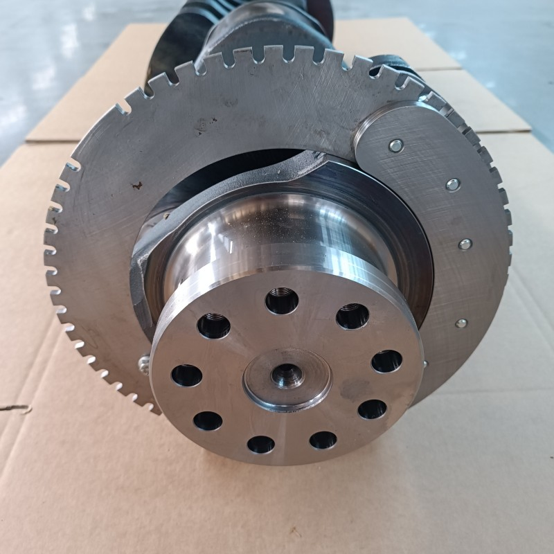 Коленвал QSK19 с шестерней для двигателей Cummins