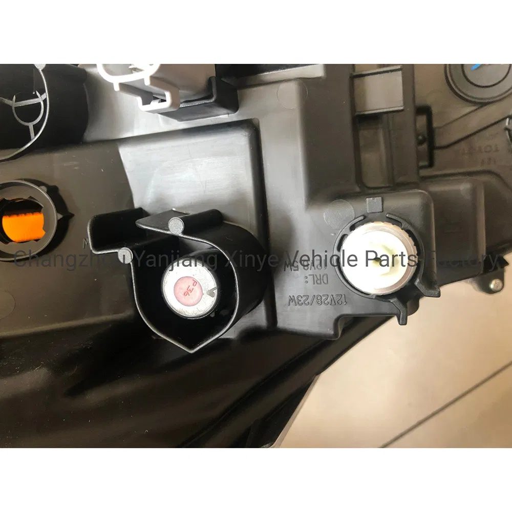 Передние фары LED для Toyota Corolla 2020 (США)