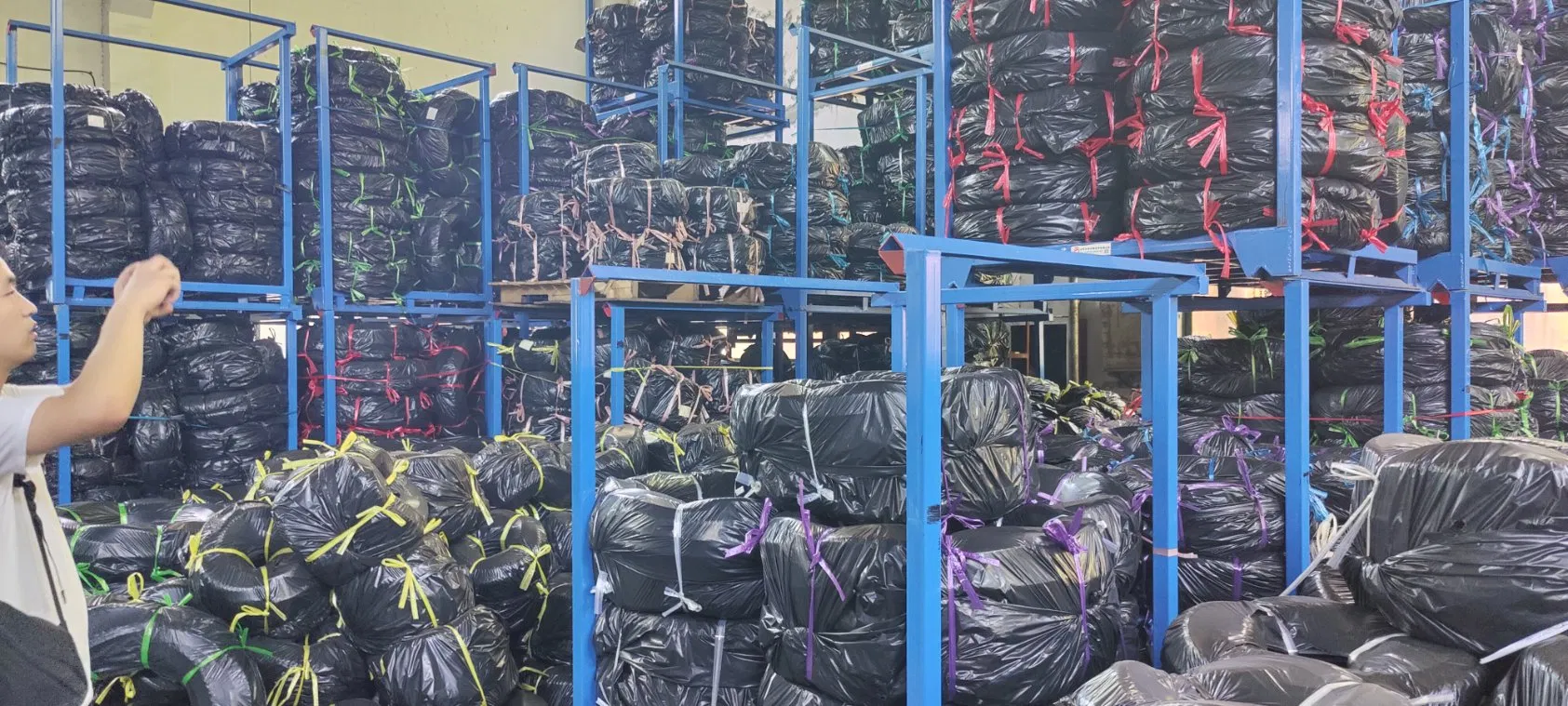 Велосипедная покрышка 27.5x2.125, черная