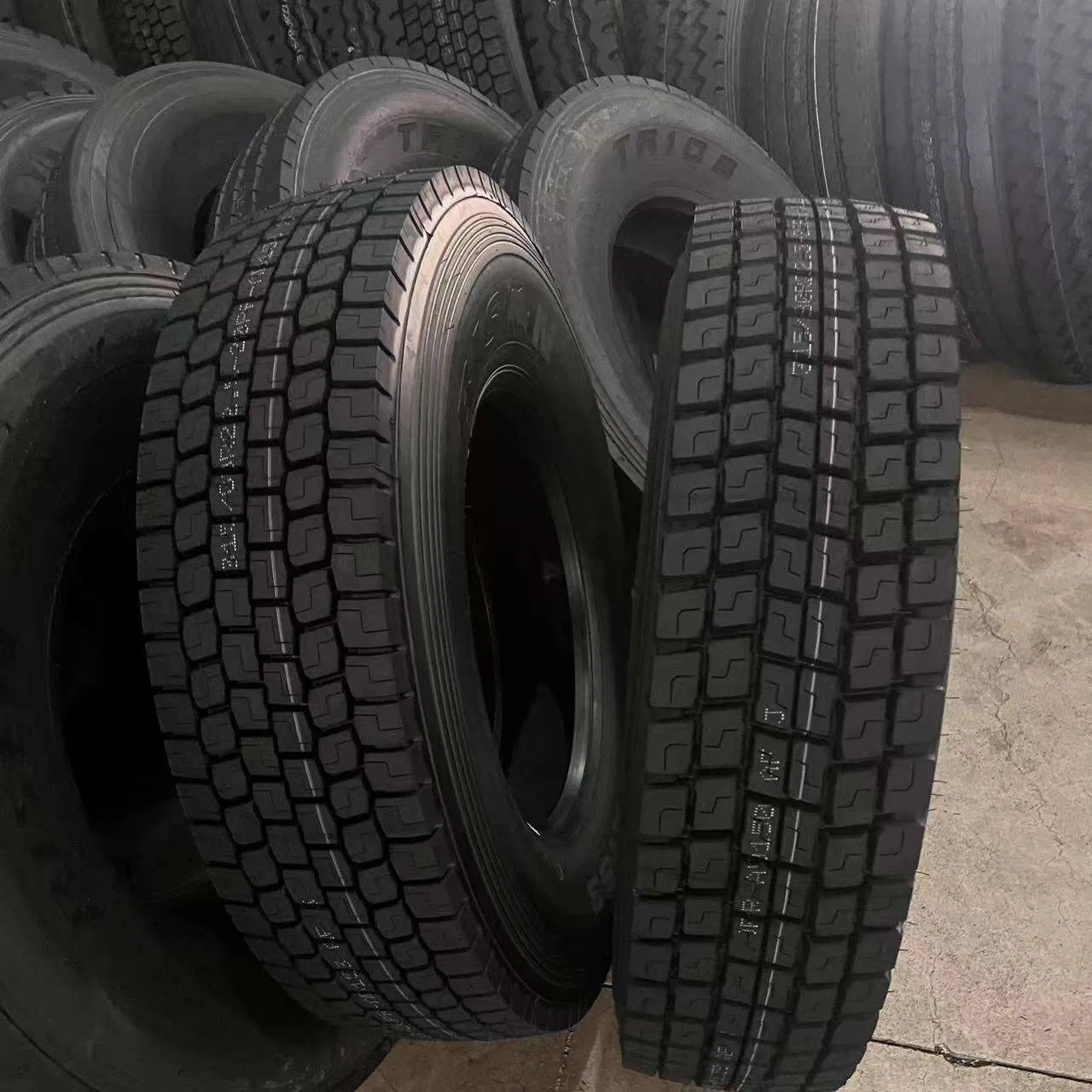 Zc-Rubber Chaoyang Goodride Westlake Brand 385/65r22.5 At560 Comprehensive Truck Tires