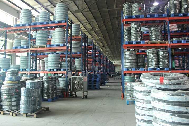 Линза фары головного света 0008264410 для грузовиков