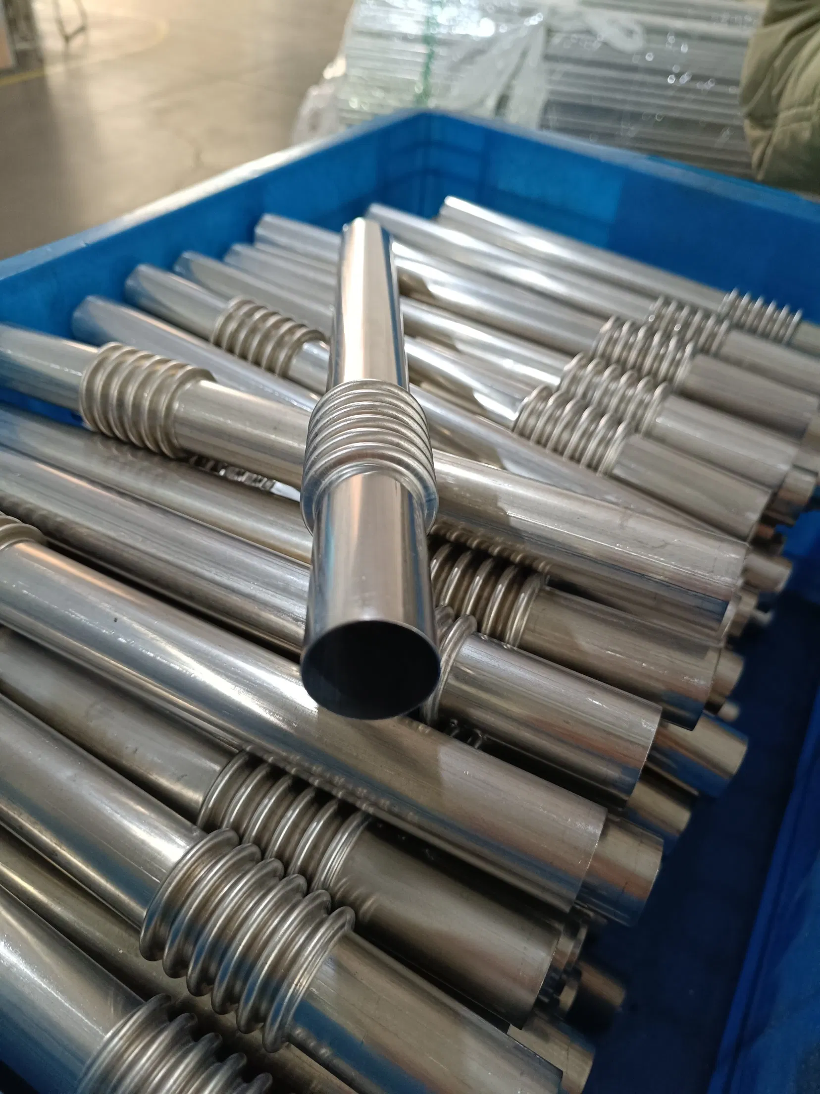 Гофрированные трубы из нержавеющей стали для выхлопной системы