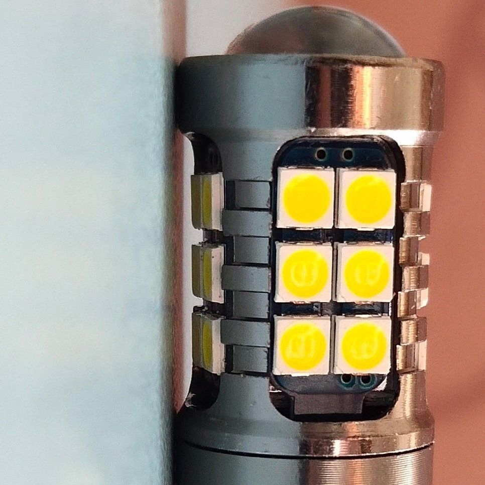 Светодиодная лампа T10 5W/6W для авто