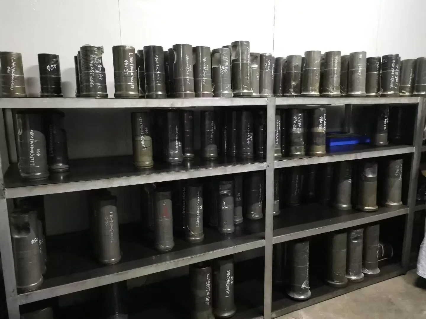 Литые детали для автомобилей и мотоциклов