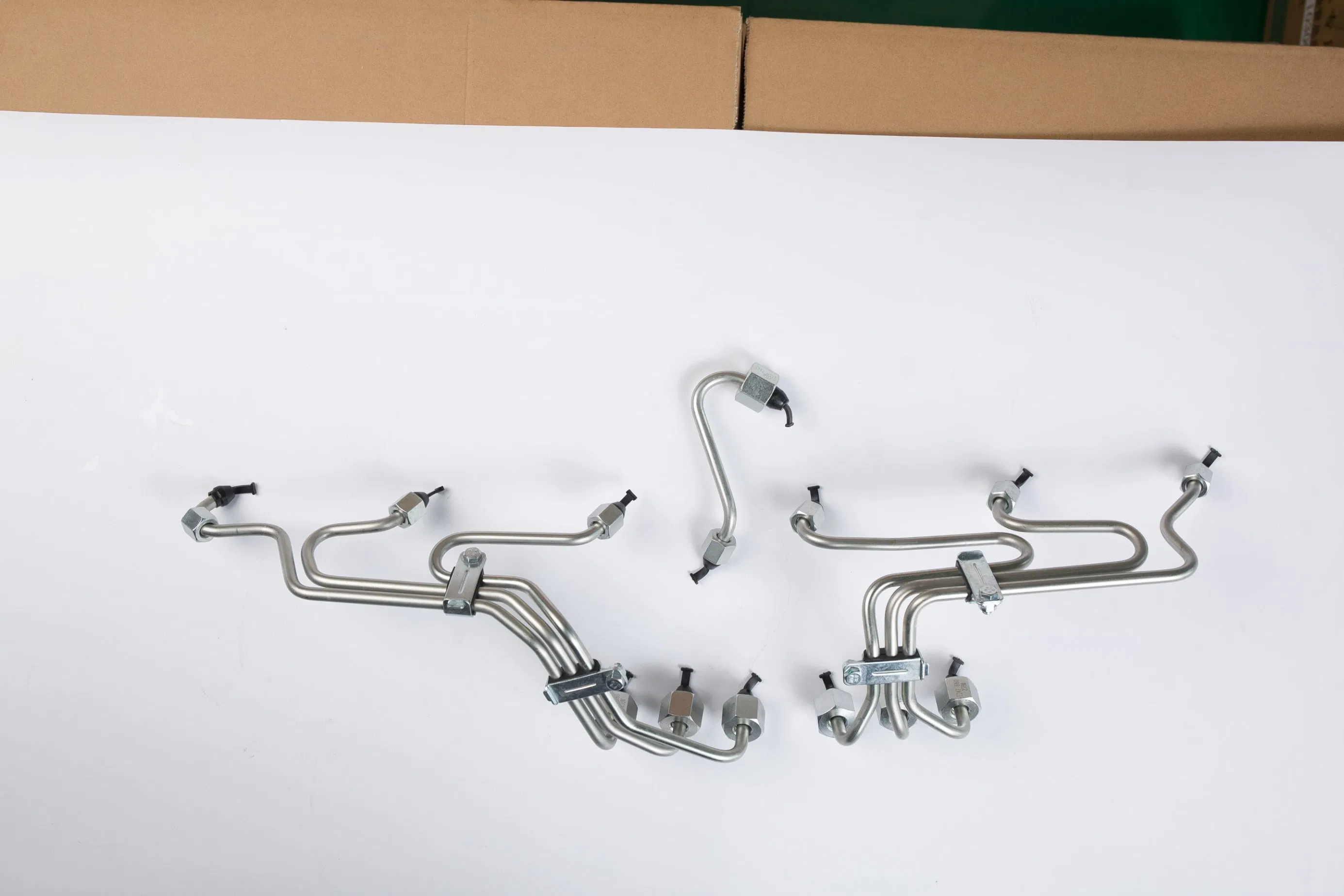 High-Qualityhigh-Pressure Fuel Pipe for Engine Sinotruck Spare Part Reliable Operation