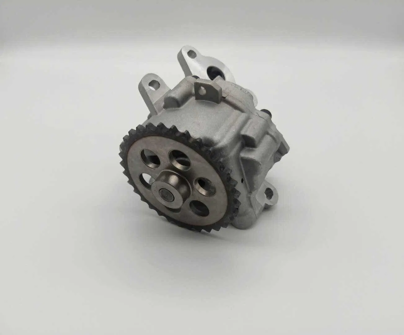 Масляный насос Bk2q-6600-Ca для Ford Ranger, Transit