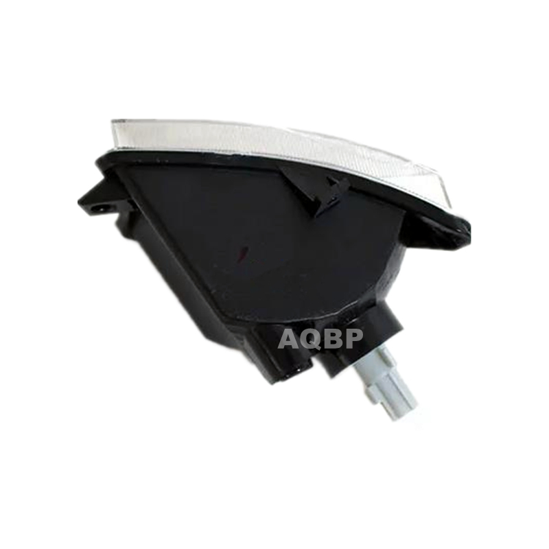 Поворотник для Chery A3 L M11-3726010 / R M11-3726020