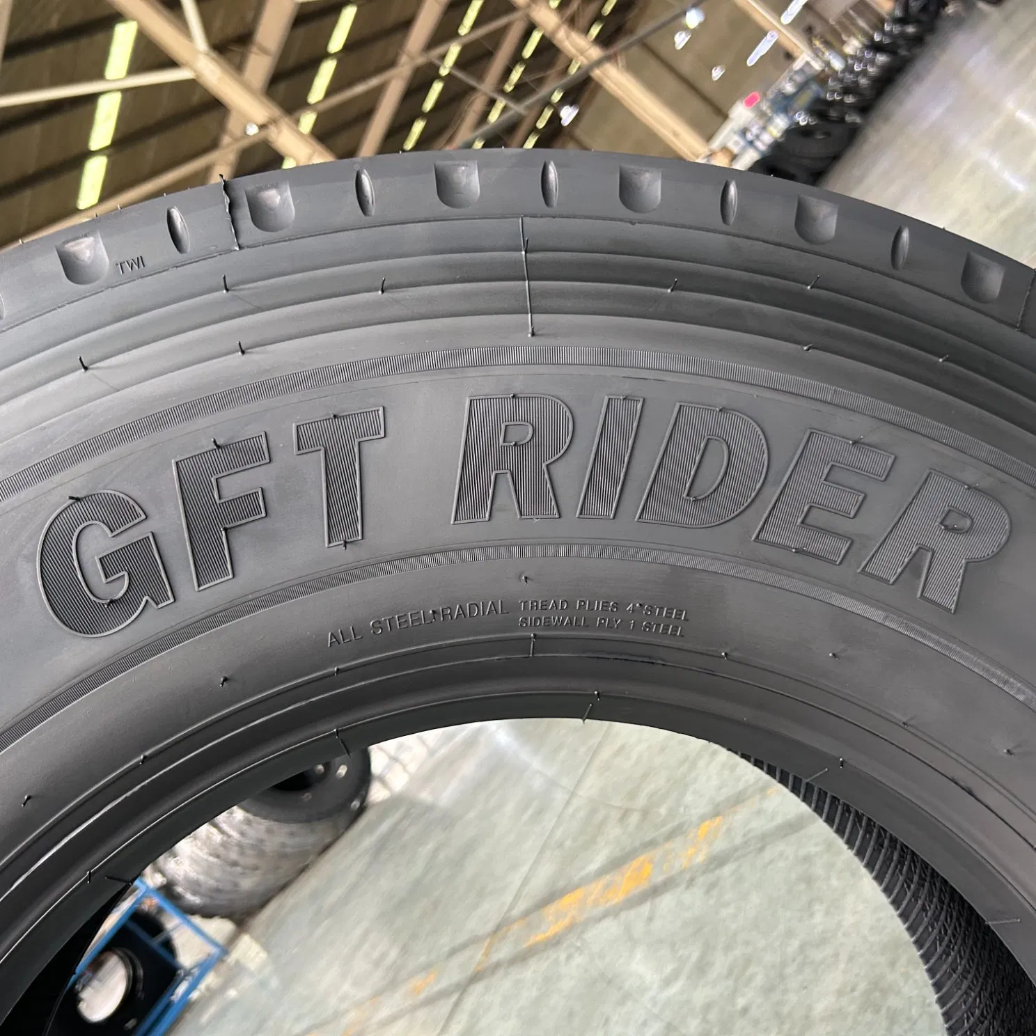All Steel Truck and Bus Radial Tyre Gft Rider /Semes Brand for Long Haul /Regional /on-off Road Constant Quality Wear-Resistance Excellent Traction\Durability