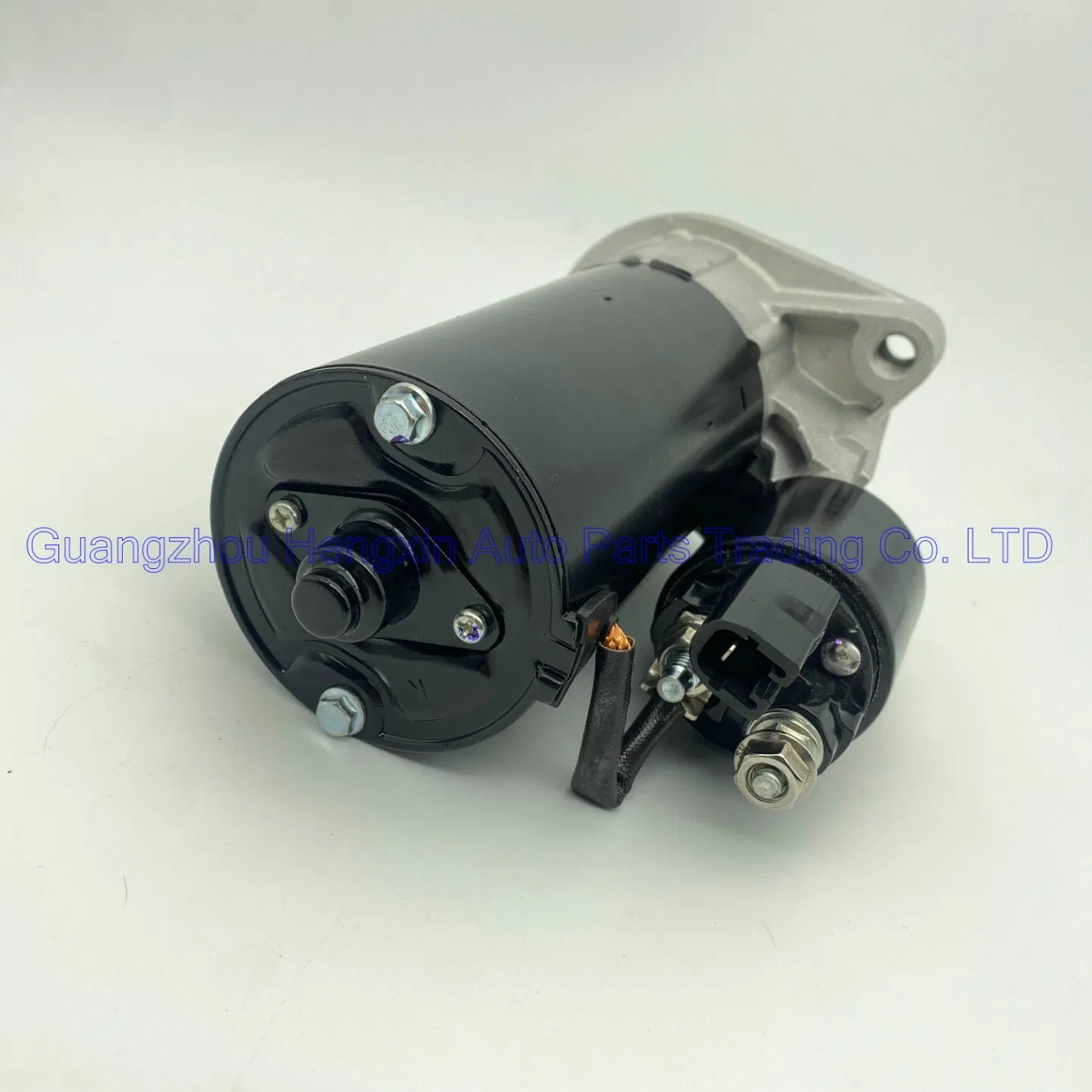 Стартер автомобильный 28100-0L081