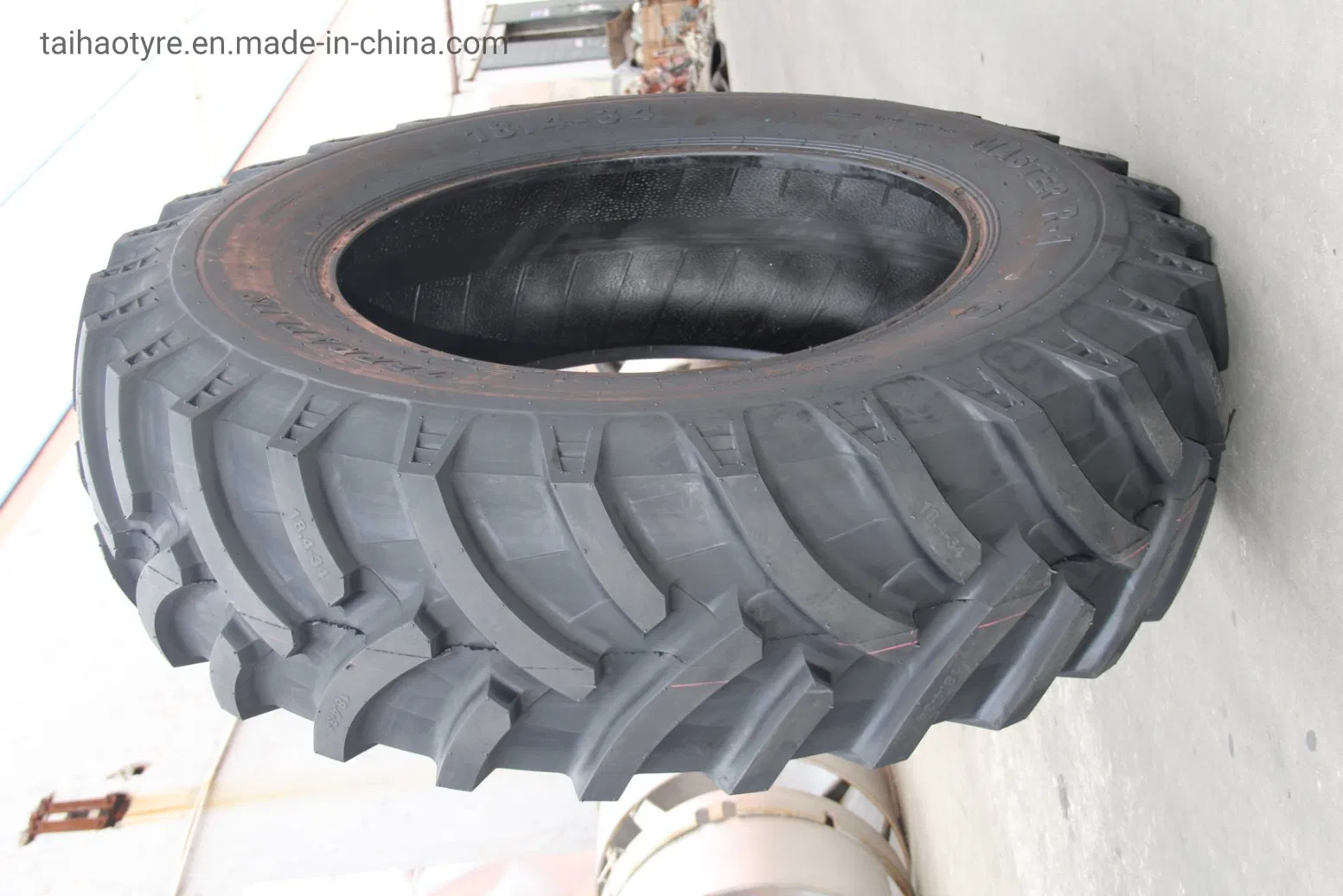 Сельскохозяйственная шина Bias 15.5-38, 18.4-30, 18.4-34