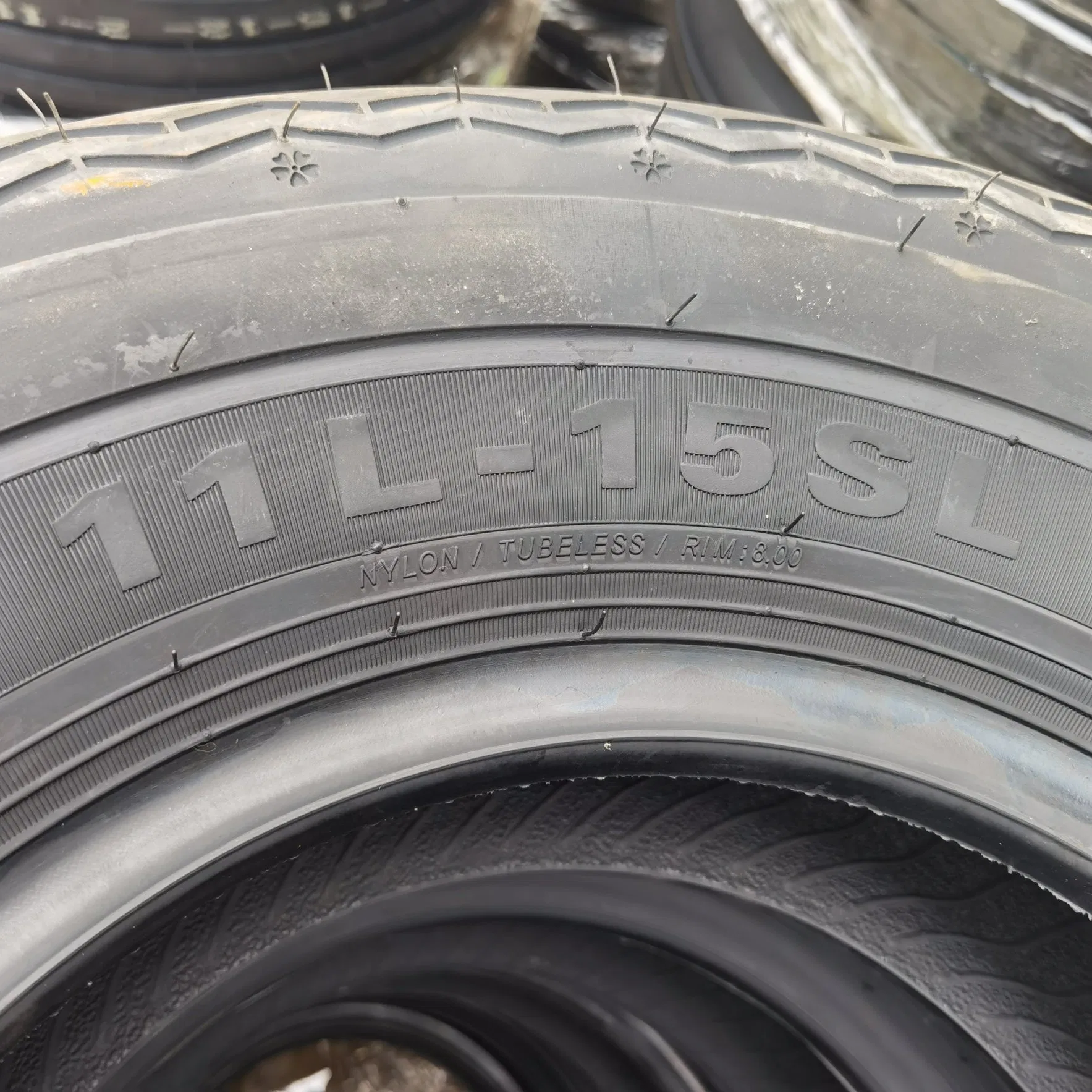 High Quality 11L-15 Implement Tyre