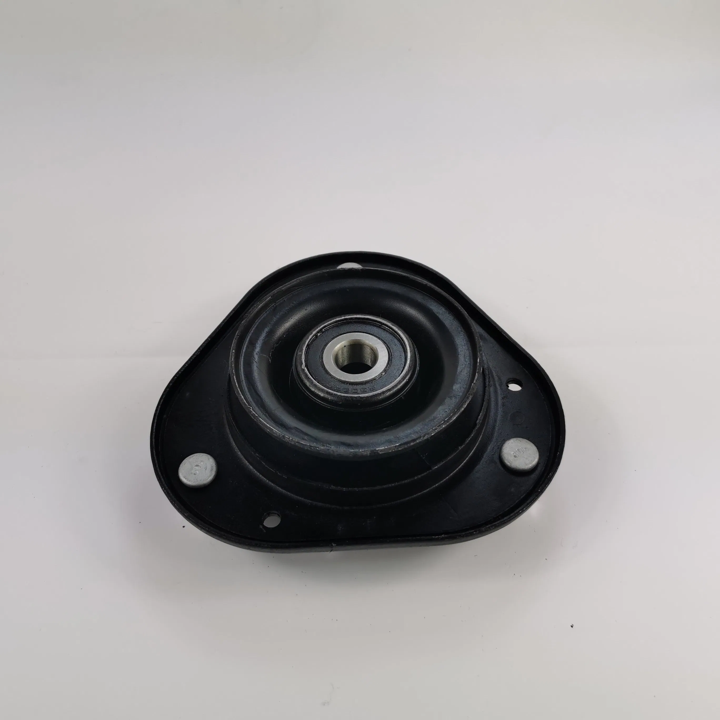 Комплект резиновых опор двигателя 48609-01040 для Toyota