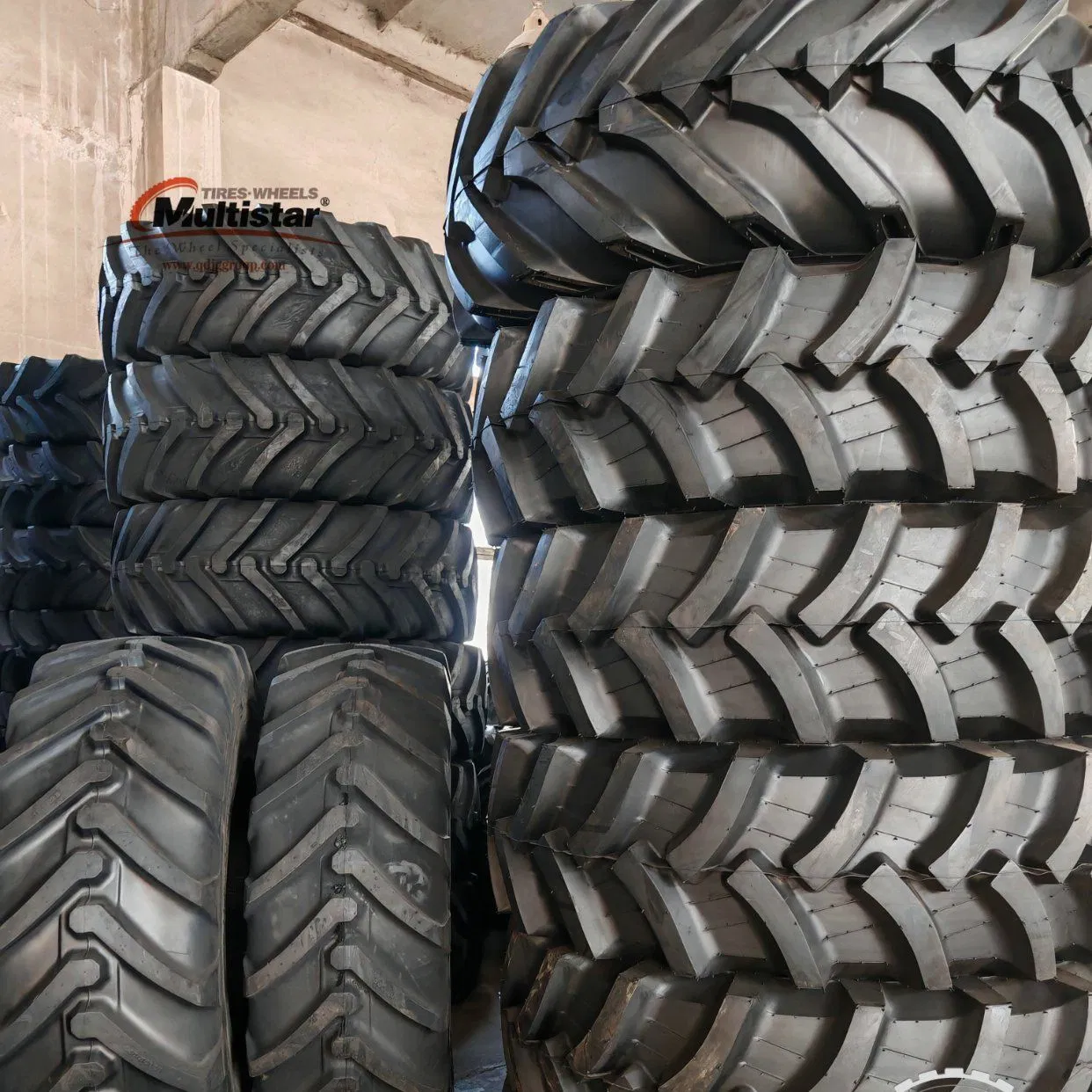 Agricultural Harvester Tractor Tire R1 18.4-30 710/70r38 360/70r24 380/70r24 420/70r24 480/70r24