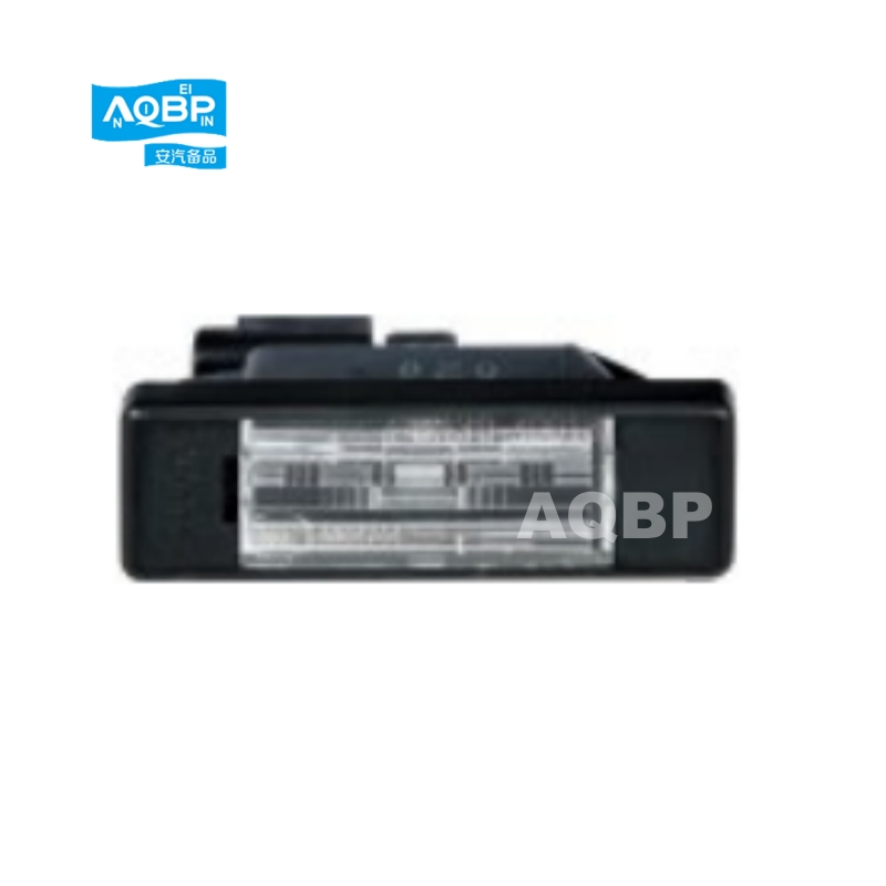 Фонарь подсветки номерного знака для MG3 2011 (OEM 30004757)