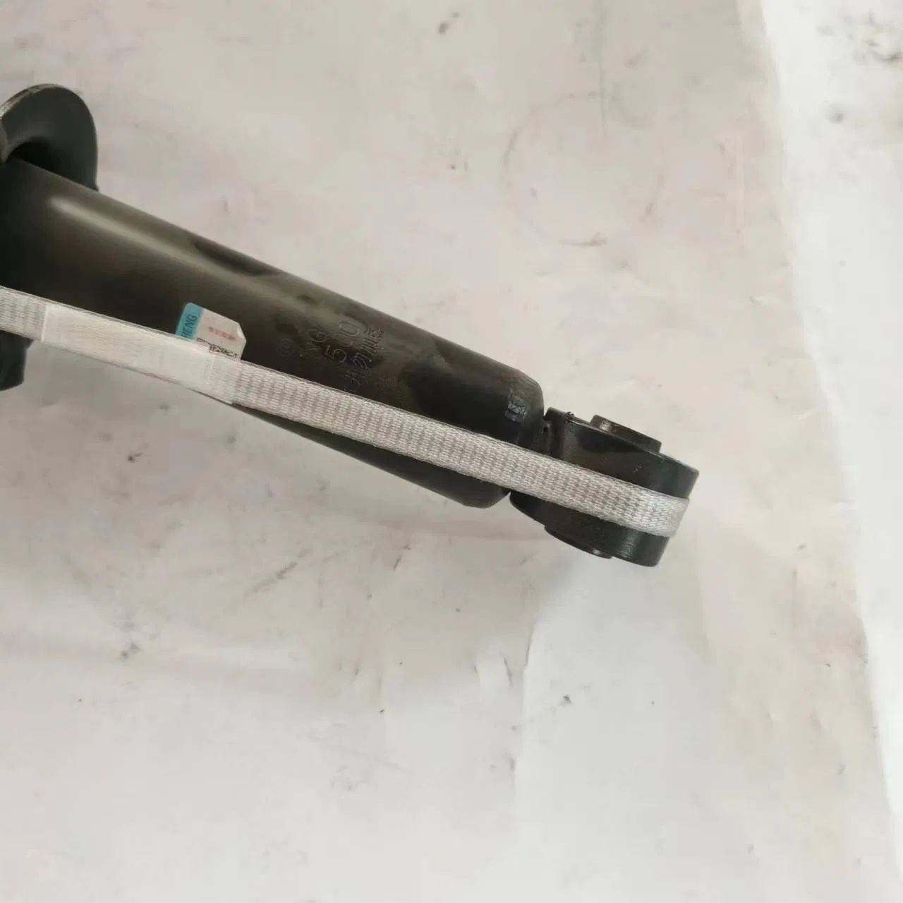 Saic Maxus Original T60 Front Shock Absorber Column Subassembly C00061468