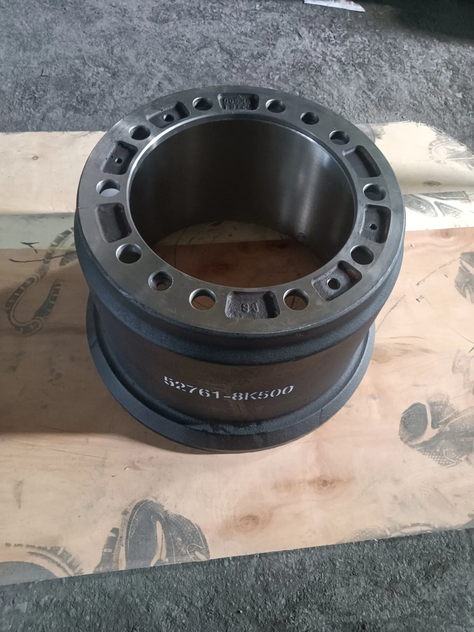 Heavy Duty Truck Semi Trailer Bus Spare Parts Brake Drum for Hyundai OEM 51761-8K500 51761-8K500