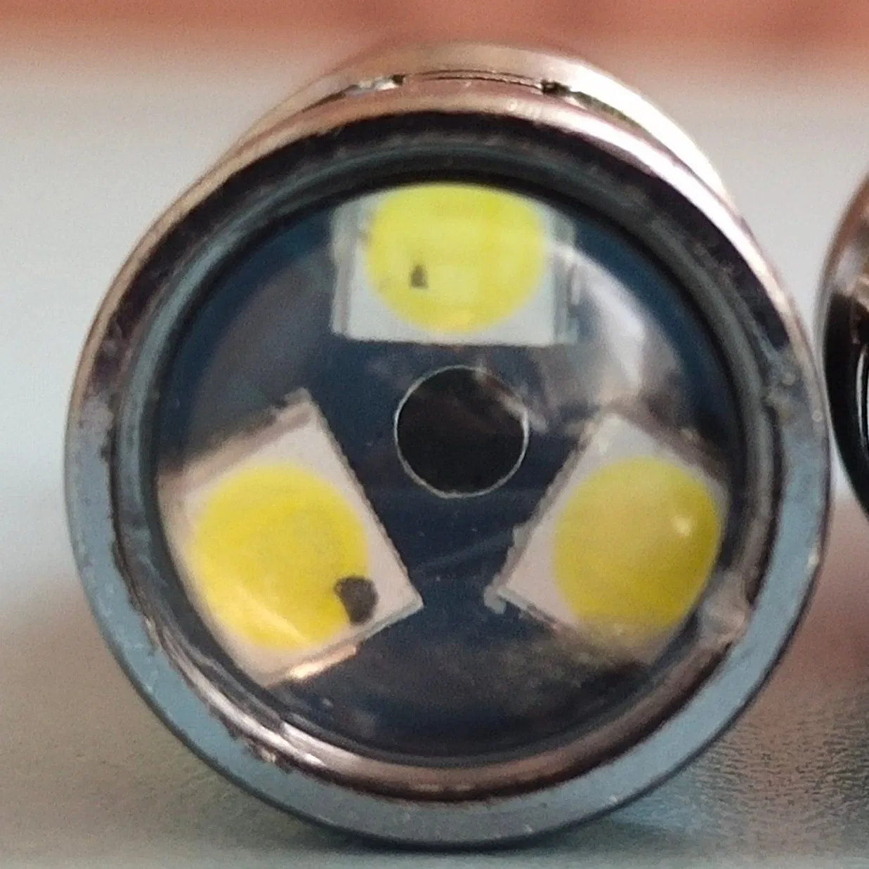 Светодиодная лампа T10 5W/6W для авто