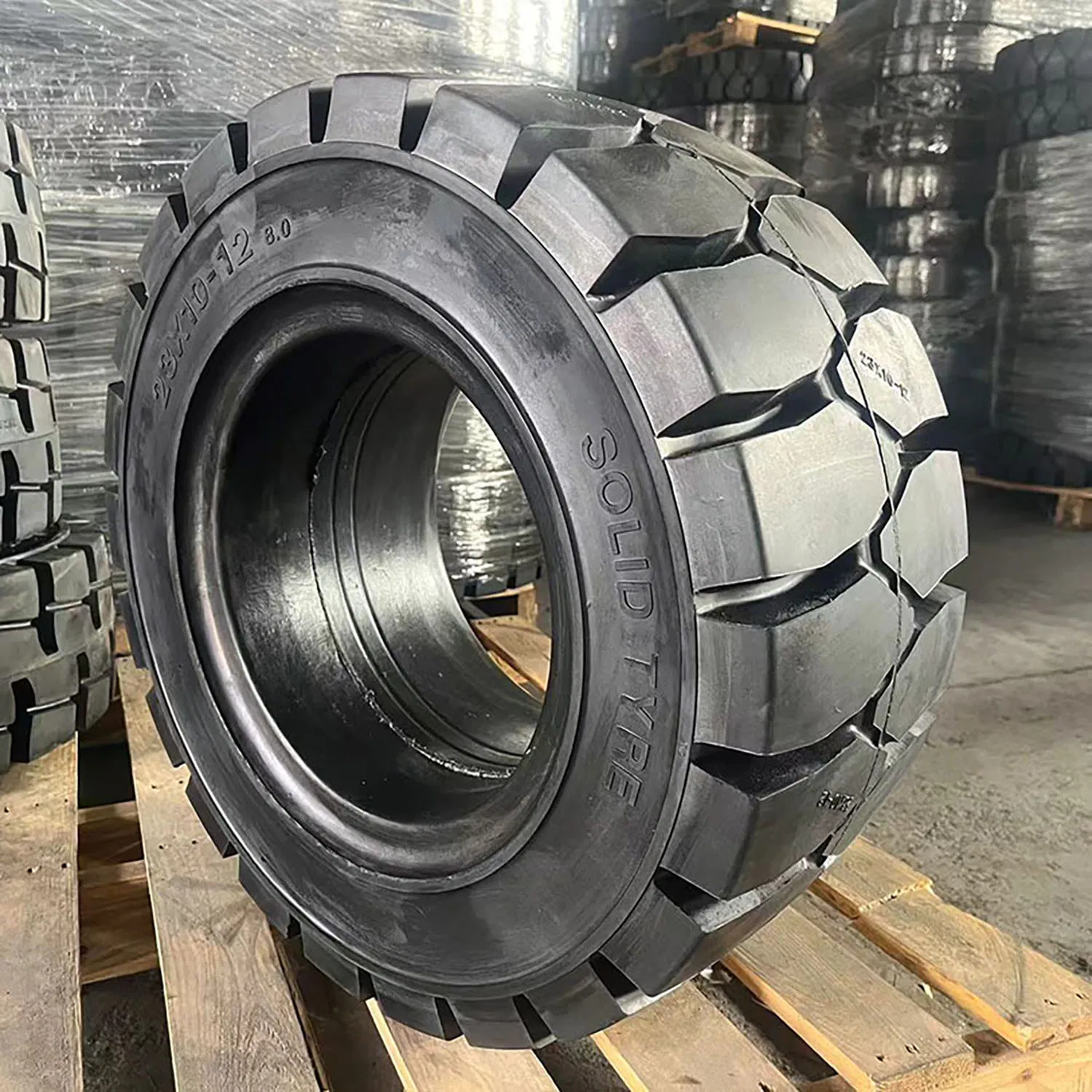 Hg 9.00-16 China Factory Supply Airless Forklift Tyre Manufacturers From China