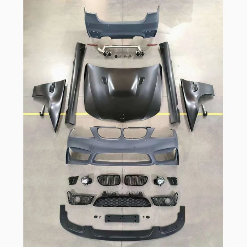 Auto Parts Bodykit for BMW 3 Series E90 E46 E92 Modified M4/M3/Mt with Front Bumper Rear Bumper Grille Light