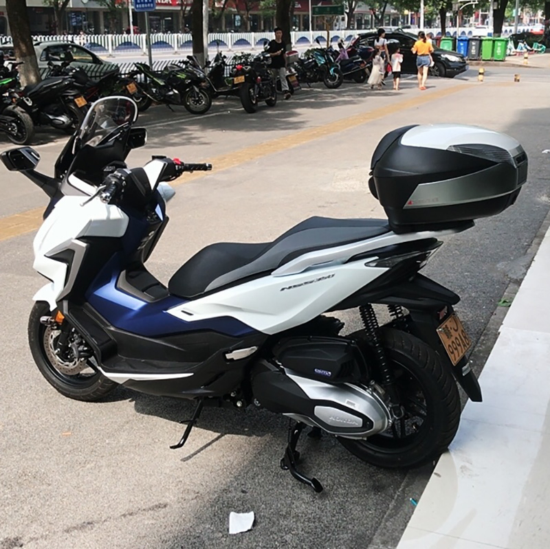 High Quality Motorcycle Spare Parts Accessories Aluminium Alloy Motorcycle Luggage Rack Frame for Honda Forza350