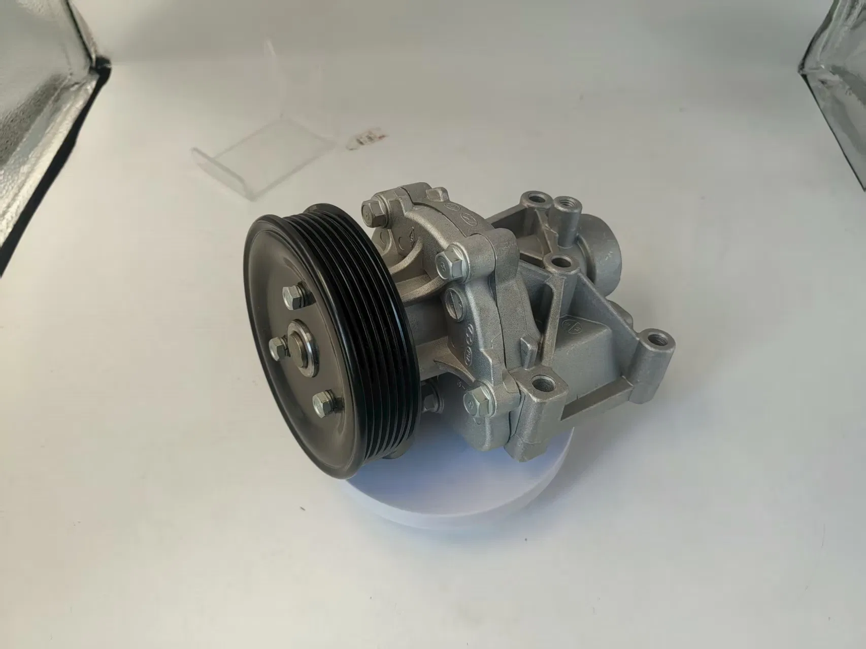 Помпа охлаждающей жидкости Hyundai 25100-2g510