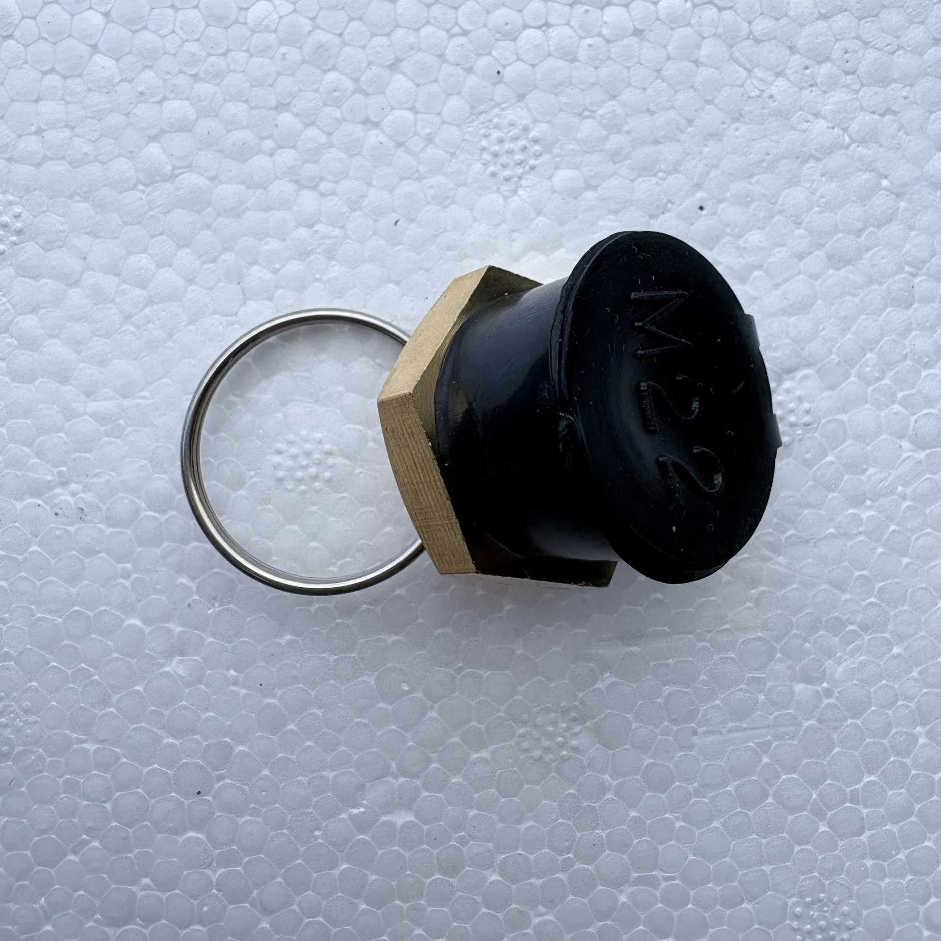 Premium Bus Chassis Drain Valve with Superior Sealing Technology