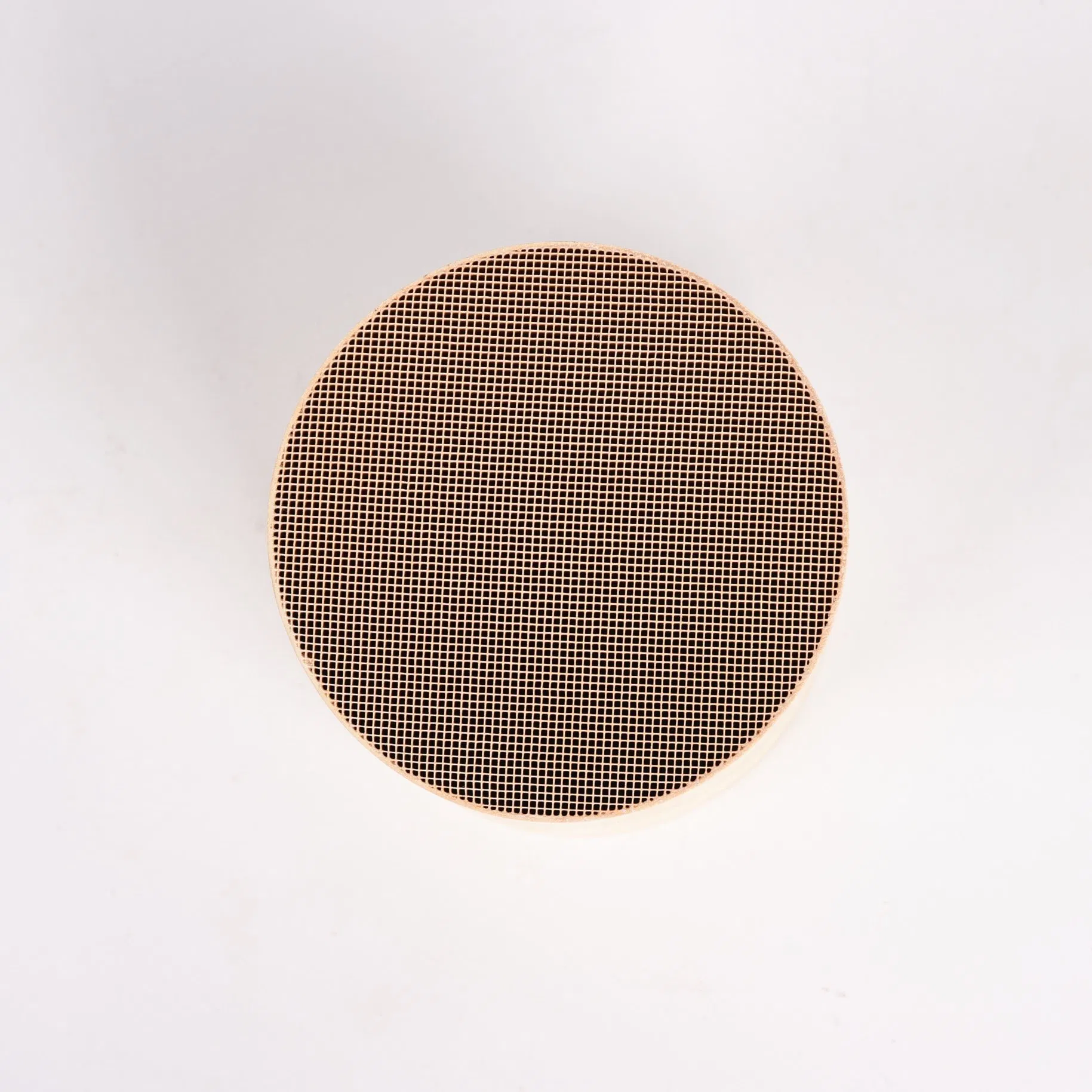 Керамическая сотовая подложка SCR катализатора из кордиерита