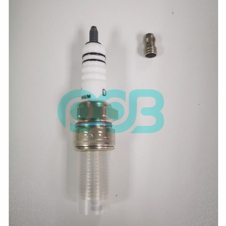 Свечи зажигания D8TC A7TC E8TC для мотоциклов Honda, TVS