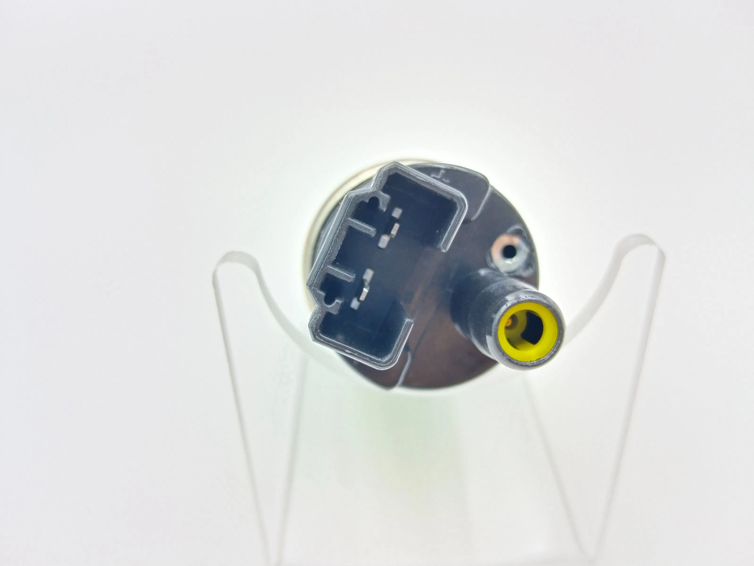 Hy-3801 Gold 2068 E8229 E2068 0580453407 E2068 Car Fuel Pump for Universal Car