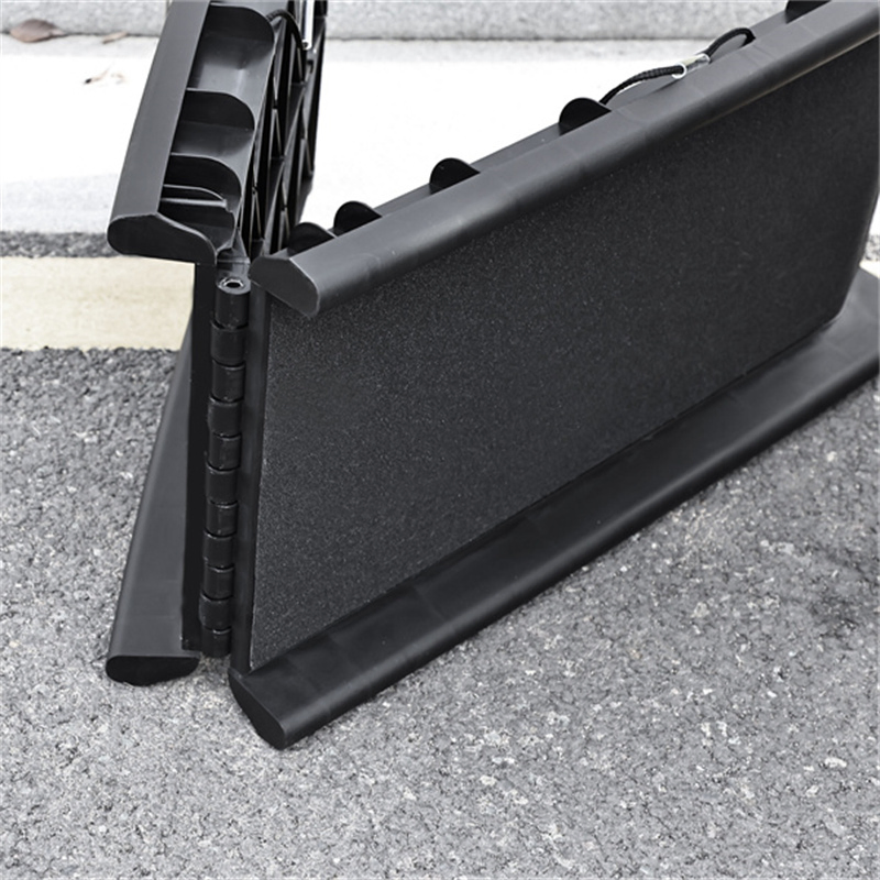 High Quality Shock-Absorbing Reinforced Plastic Dog Ramp Pet Ladder for Arthritic Pets