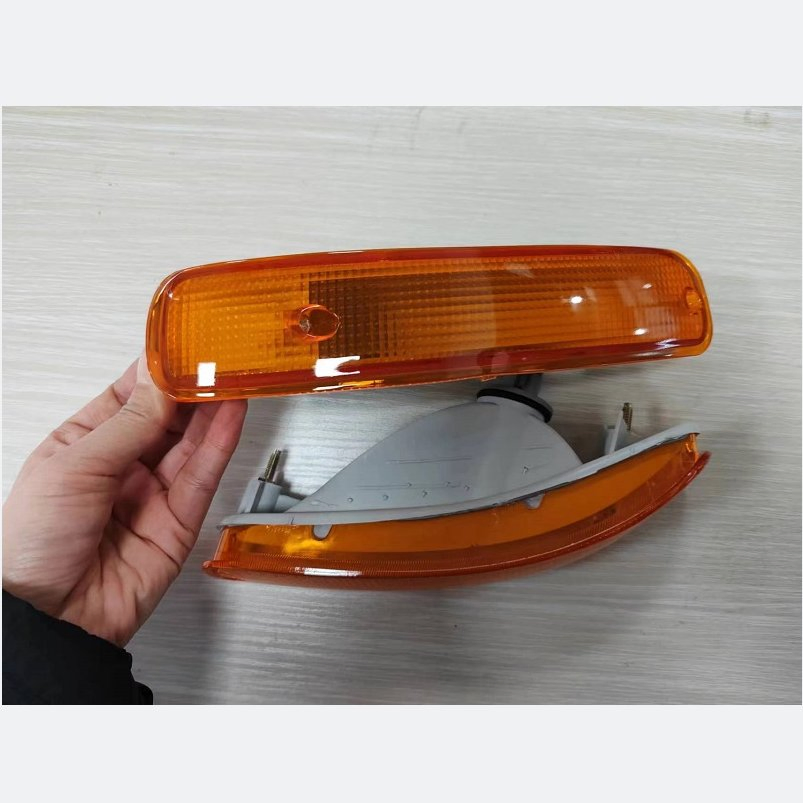 Поворотник для Toyota Corolla AE92 EE90 (1988-1991)