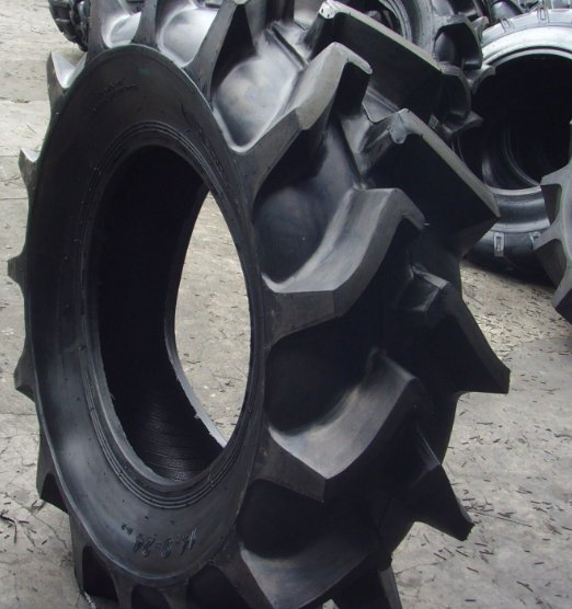 Agricultural Tractor Tire R2 Pattern 18.4-30 18.4-34, 18.4-38