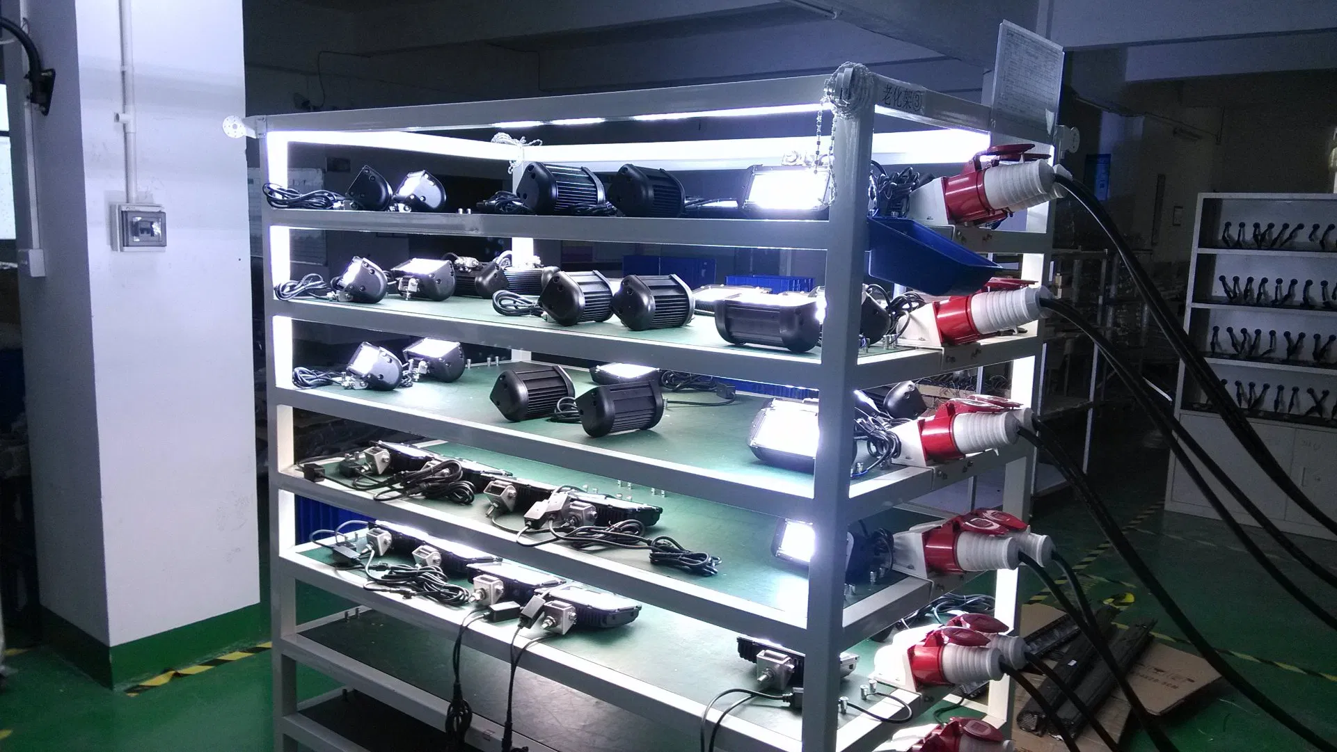 High Power Bright Offroad 4WD Vehicle Car Truck Tractor Boat Trailer 4X4 SUV ATV 24V 12V Spot Bar Round Square Linear Repair LED Work Lights