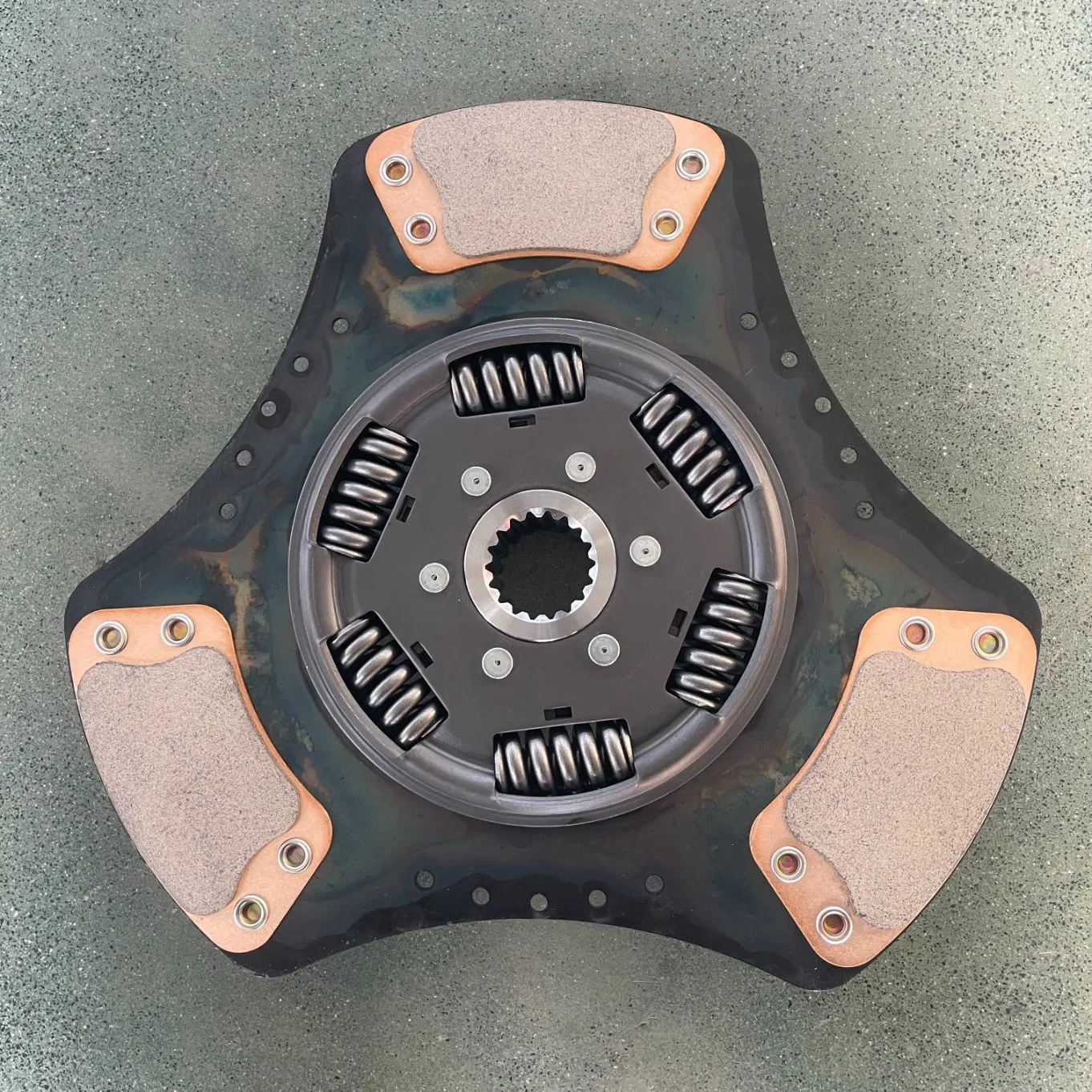 Clutch Disc and Pressure Plate Assembly for Automotive Aftermarket with Best Price