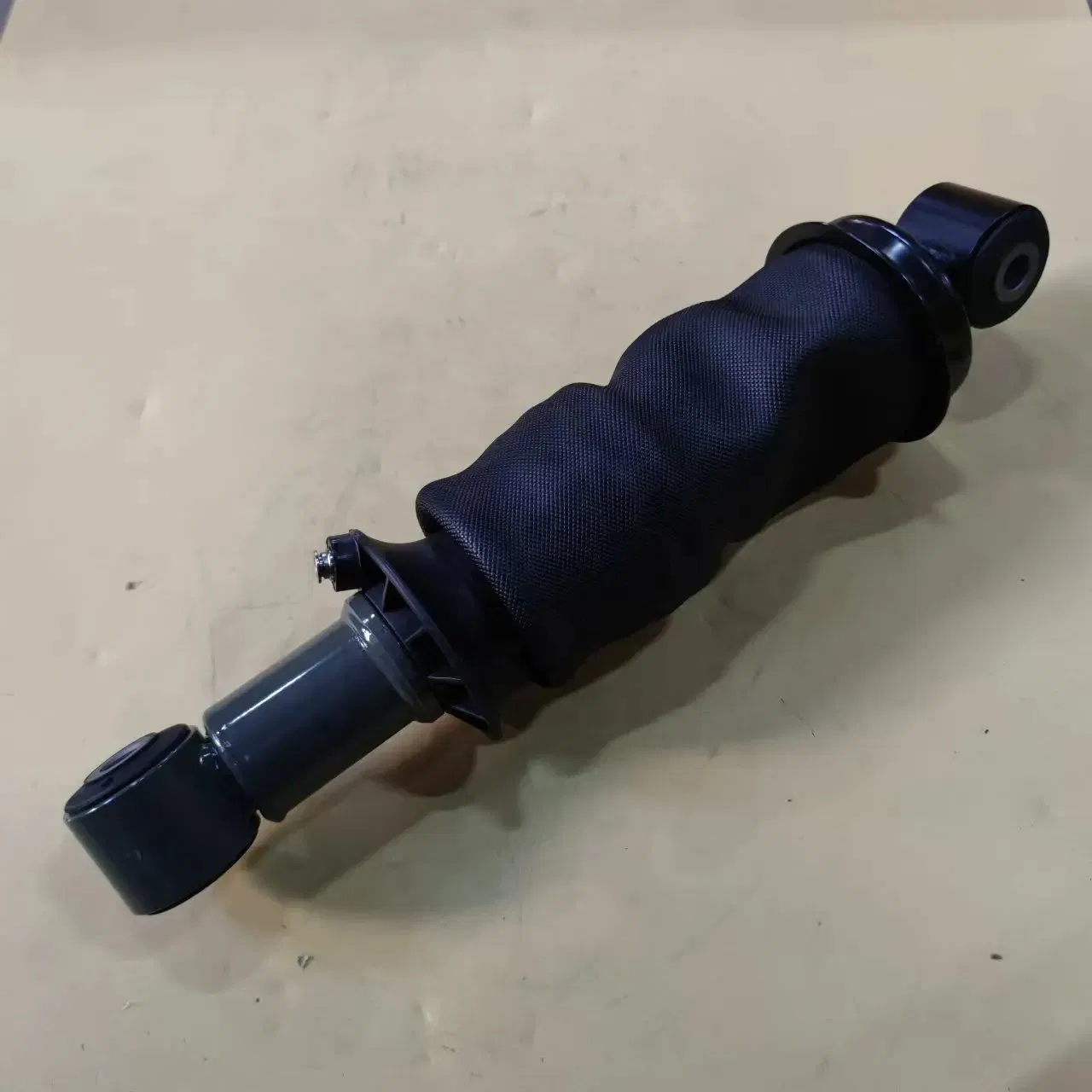 712W41722-6022 Cab Front Suspension Air Spring Shock Absorber Assembly C7h Wide Body