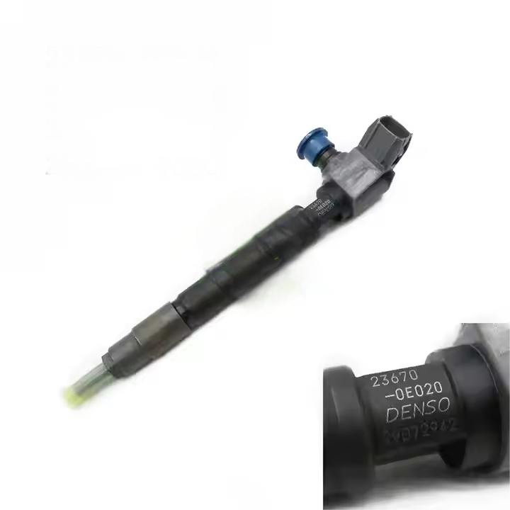 High Quality Diesel Fuel Injector 23670-0e020 for Toyota Hilux Revo 2gd 2.4L 2.7L 295700-0560 Common Rail Fuel Injector for Denso
