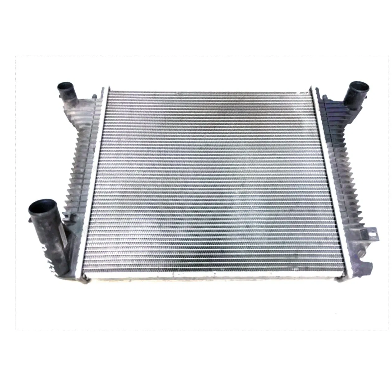 Радиатор охлаждения алюминиевый Mercedes Benz Atego A9735000803