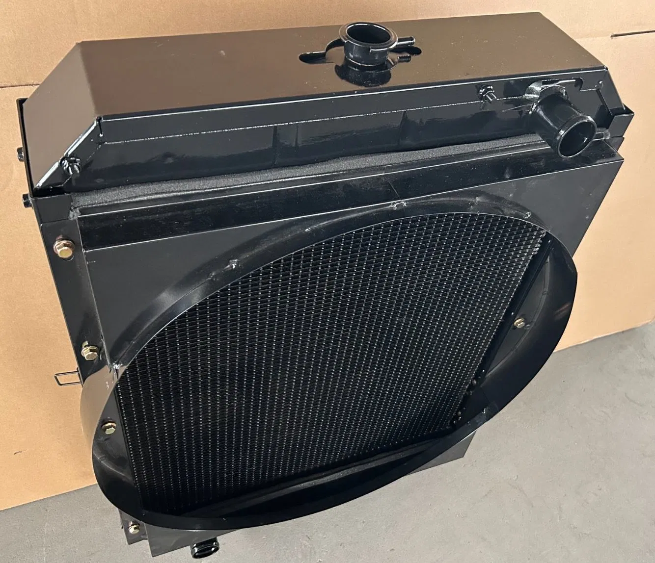 Радиатор системы охлаждения Lovol TG1204.13C.1