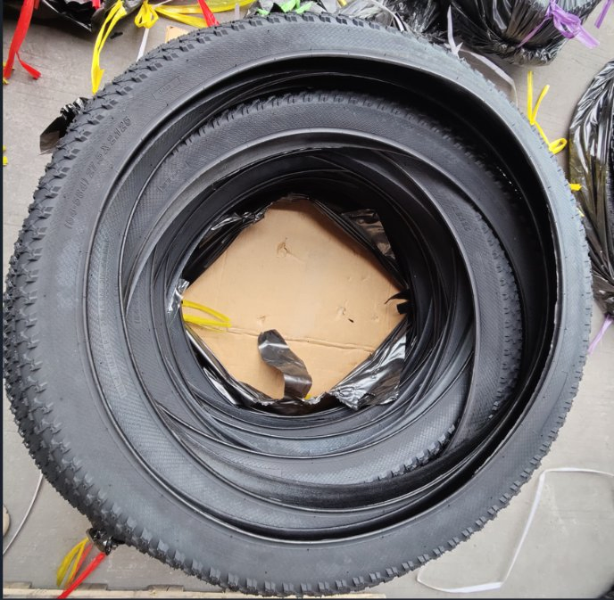 Велосипедная покрышка 27.5x2.125, черная