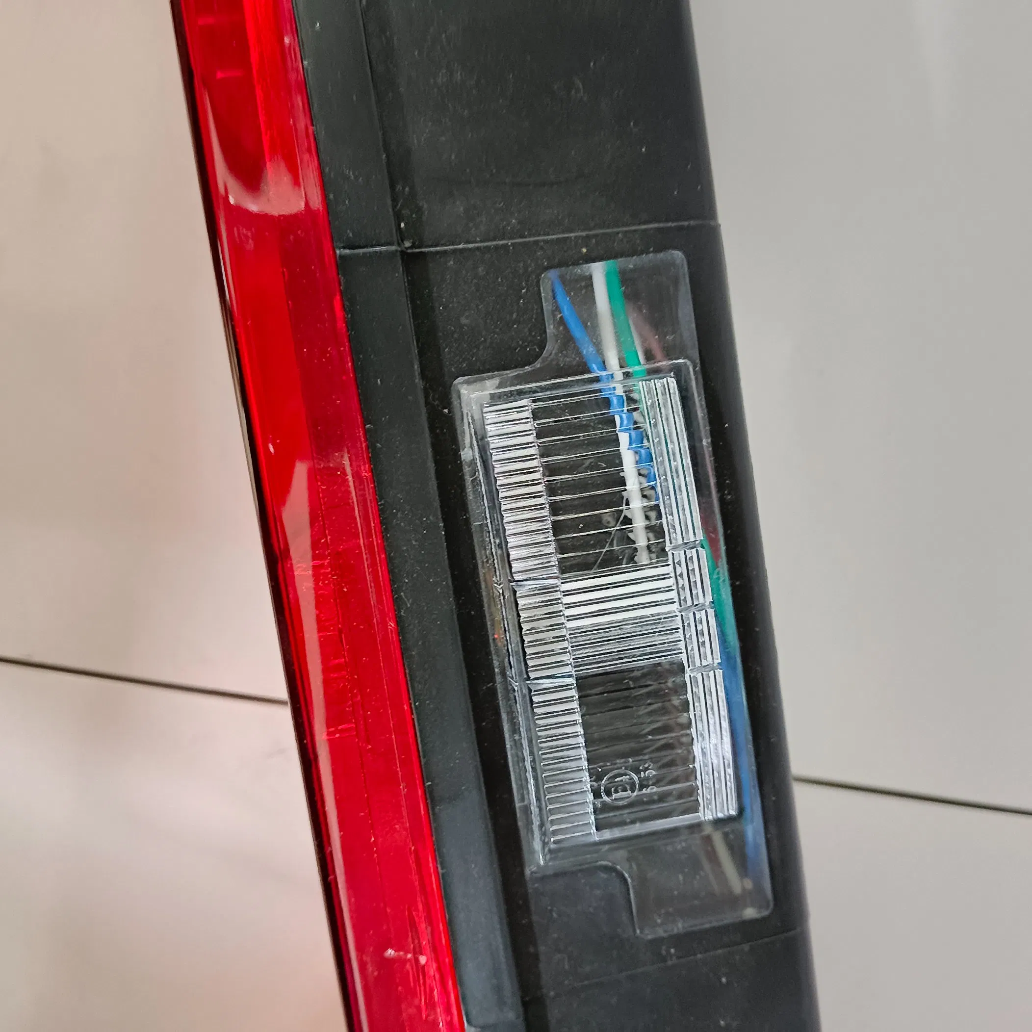 Светодиодный задний фонарь для грузовика Sinotruk HOWO