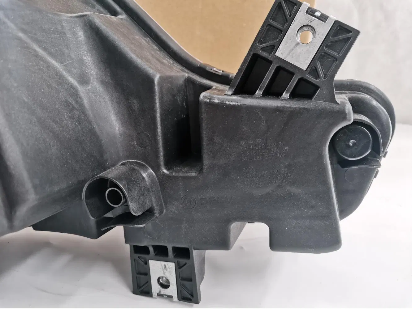 Левая передняя комбинированная фара Dongfeng Tianlong