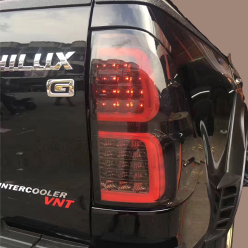 LED Taillight Car Accessories Auto Rear Lamps for Toyota Hilux 2016-2019