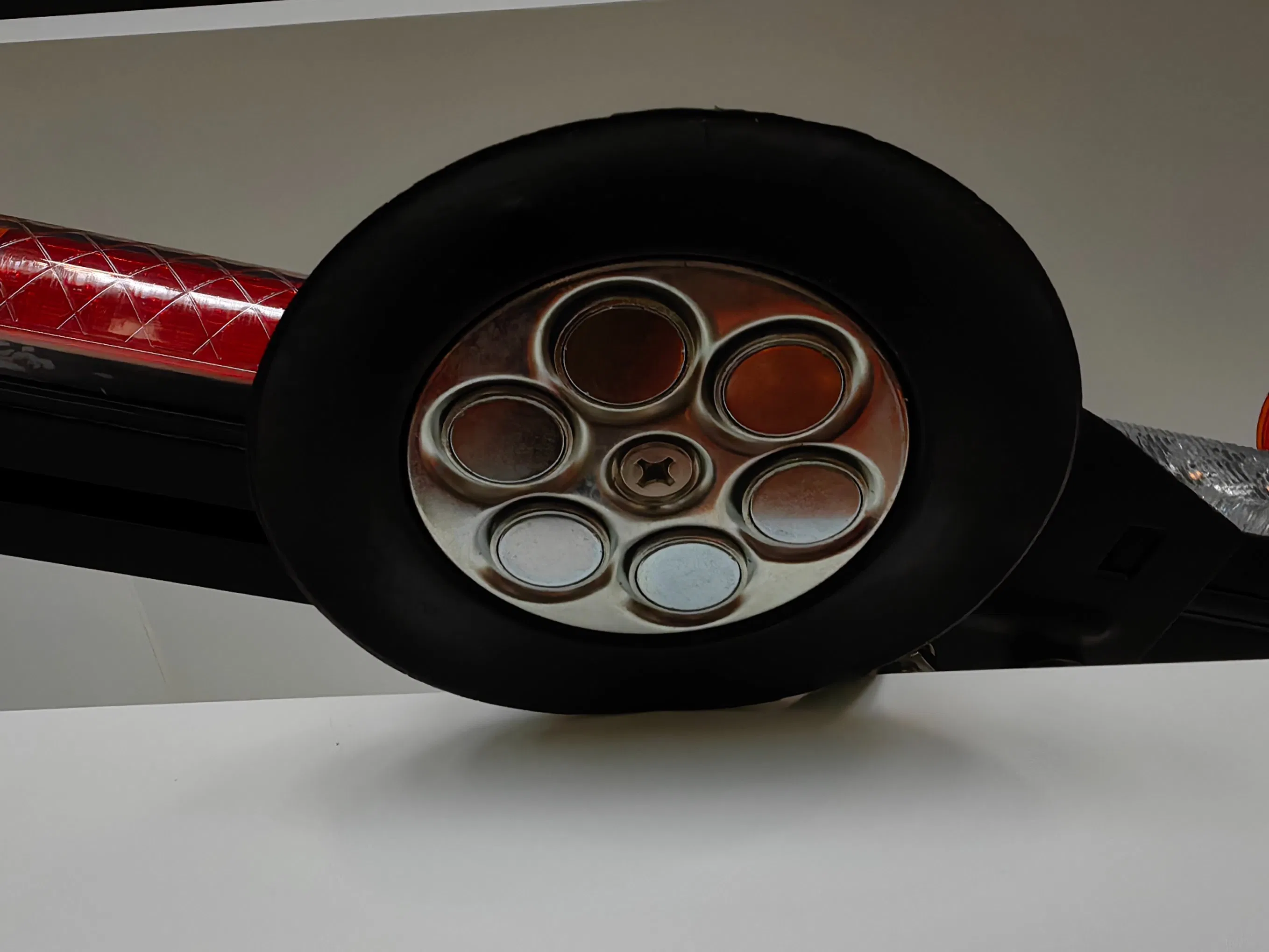 Строб-световая лента для карьерных самосвалов и грузовиков