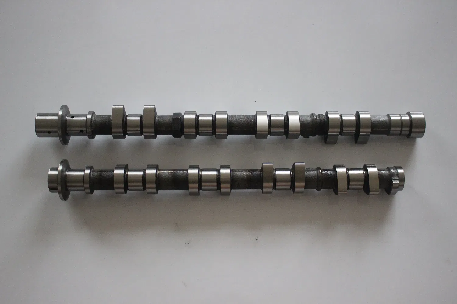 Распредвал для двигателя KIA 1.3/1.5L 24100-22010