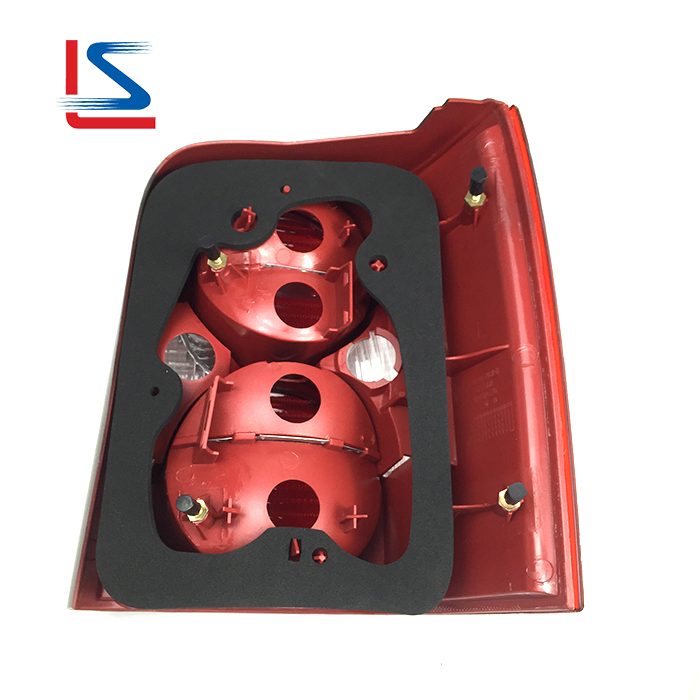 Auto Tail Lamp for Passat B6 Wagon 2000 - 2004 Auto Parts 441-1961 Halogen Rear Light