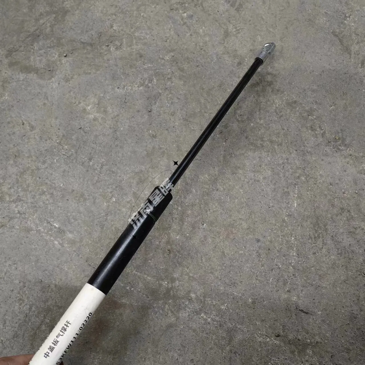 53kfw111-02220 455300534 Middle Cover Plate Air Support Rod for X, C, M, G, Assembly Truck Spare Parts Good Quality for Sale