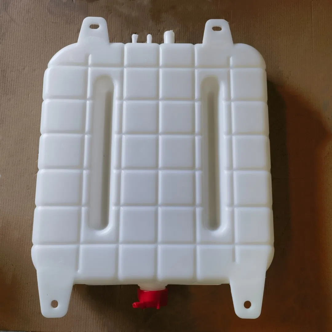 Расширительный бачок для Sinotruk HOWO, WG9725536120