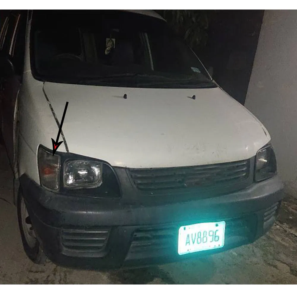 Передние габаритные фары для Toyota Townace Noah 1999