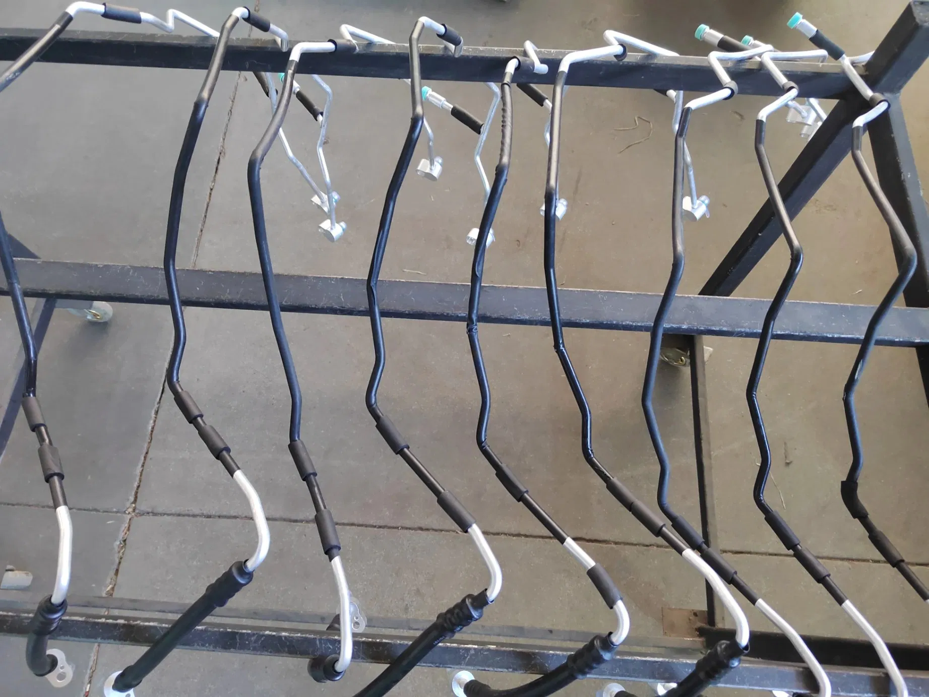 Маслопровод турбокомпрессора VW 03L145771Q